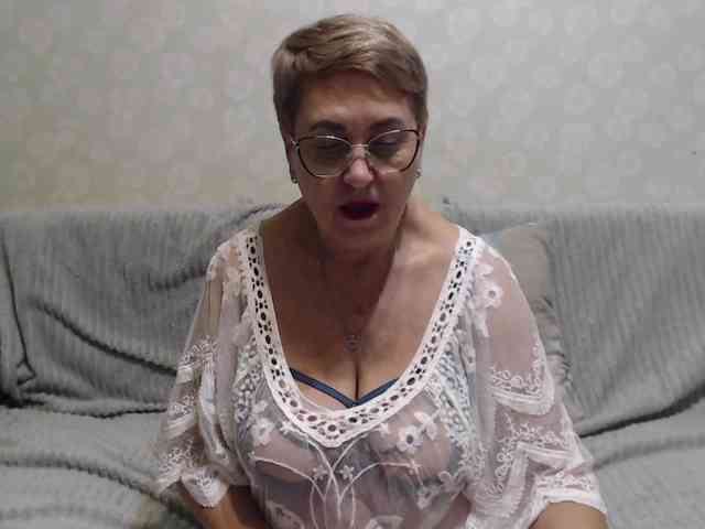 LedyMargaret webcam