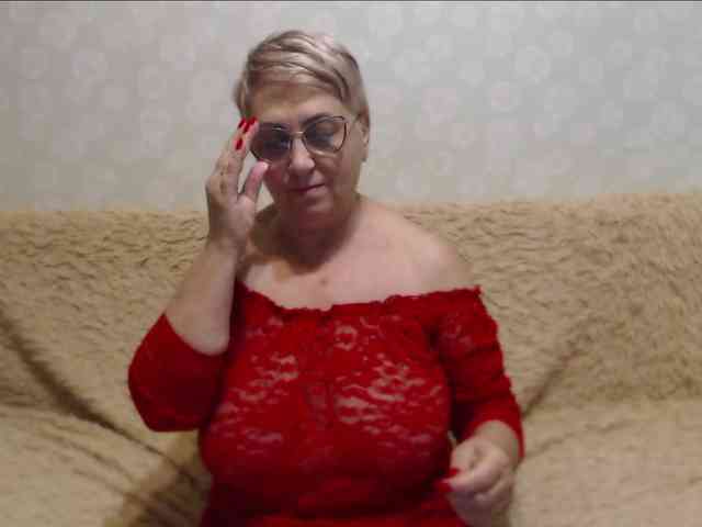 LedyMargaret webcam
