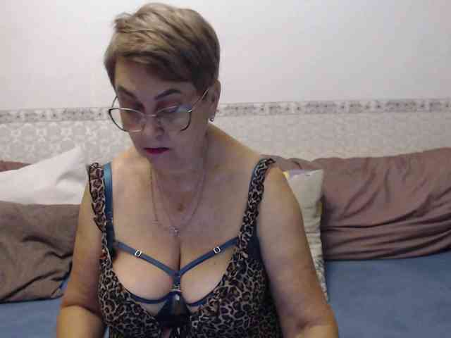 LedyMargaret webcam