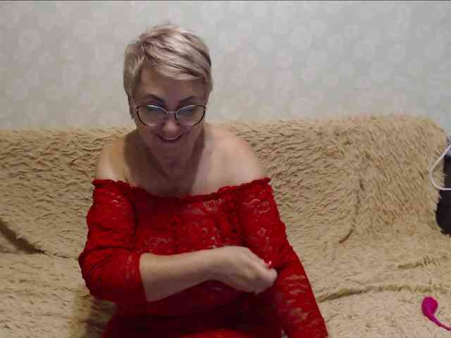 LedyMargaret webcam