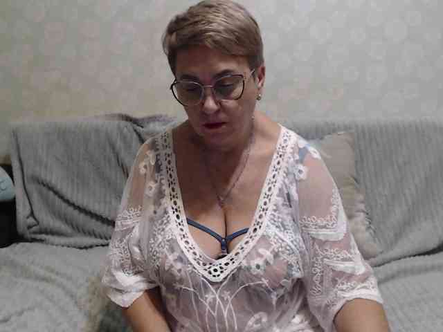 LedyMargaret webcam