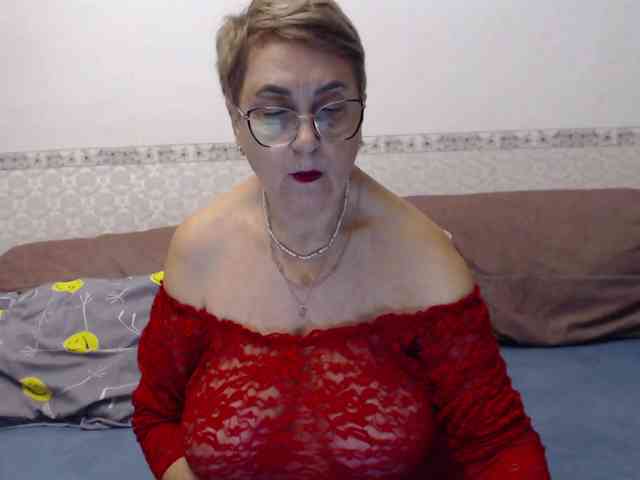 LedyMargaret webcam