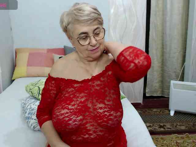 LedyMargaret webcam