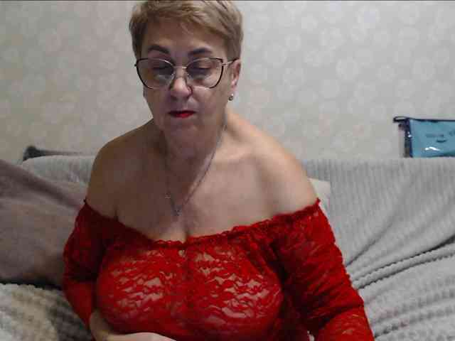 LedyMargaret live female cam on bongacams