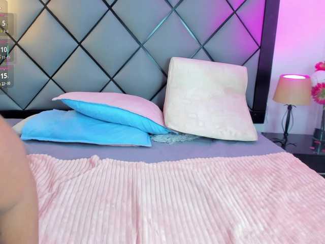 Ella-kelly's BongaCams show and profile