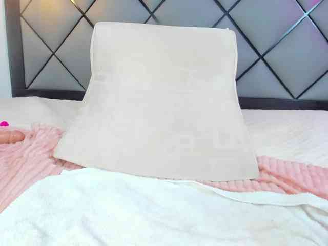 Ella-kelly webcam