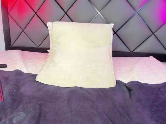 Ella-kelly webcam