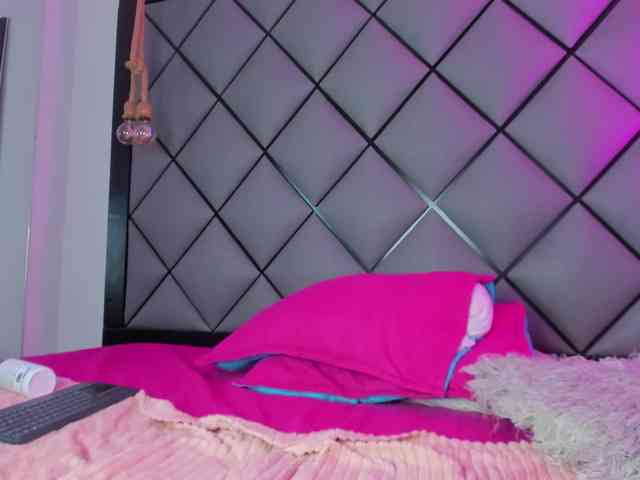 Ella-kelly webcam