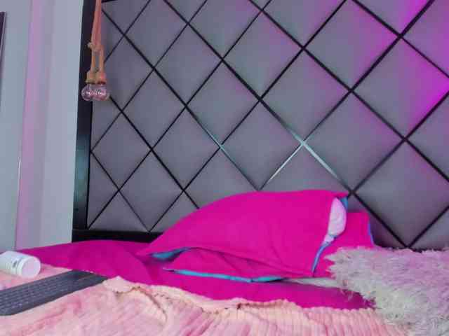 Ella-kelly webcam
