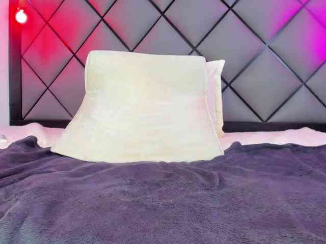 Ella-kelly webcam