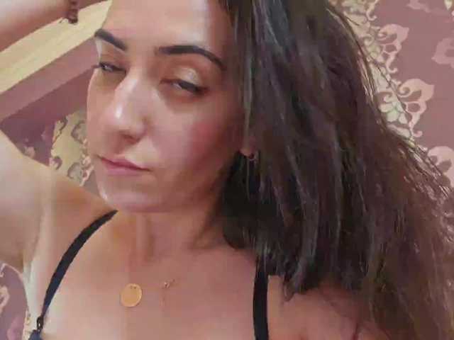 AlejandraDelane live webcam show