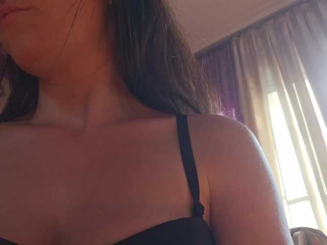 AlejandraDelane live cam on BongaCams