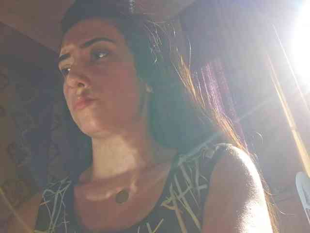 AlejandraDelane webcam