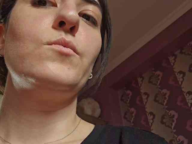 AlejandraDelane webcam