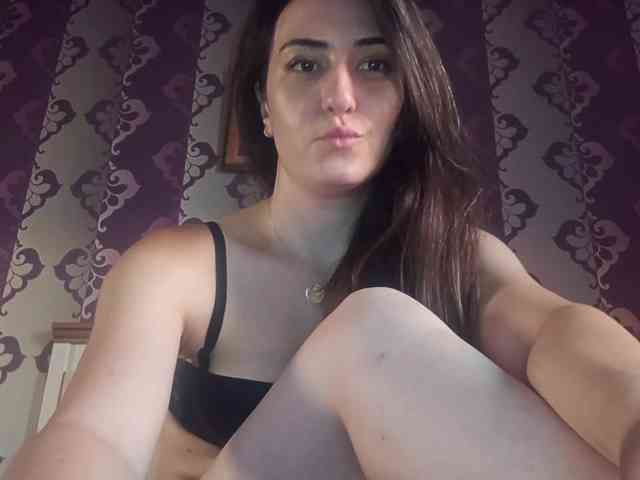 AlejandraDelane webcam