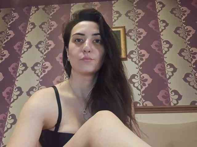 AlejandraDelane webcam