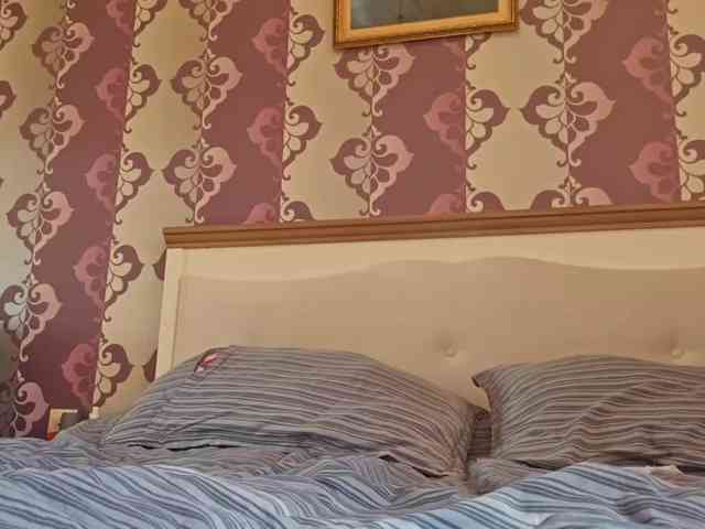 AlejandraDelane webcam