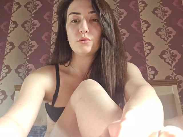 AlejandraDelane webcam