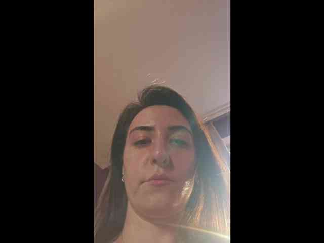 AlejandraDelane webcam
