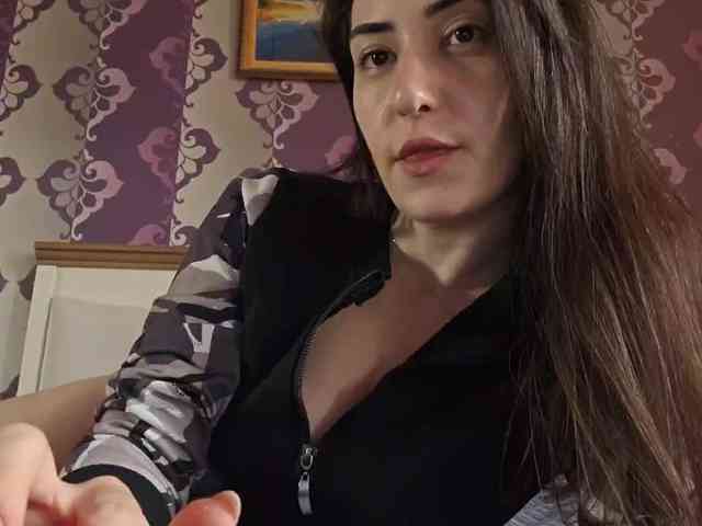 AlejandraDelane webcam