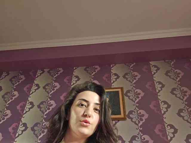 AlejandraDelane webcam