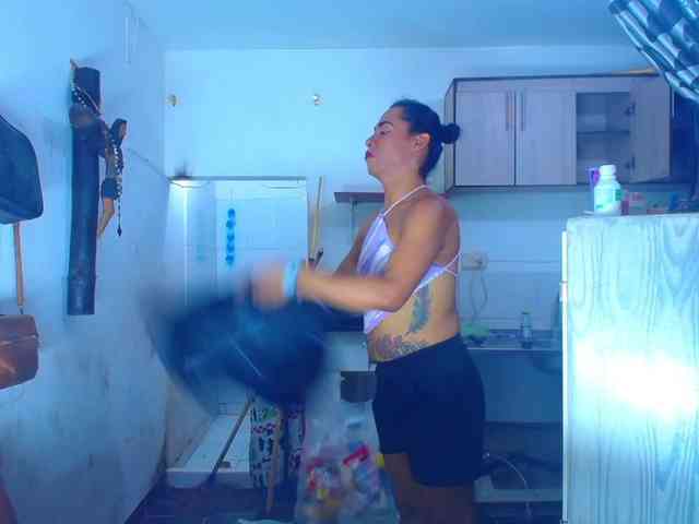 lexxa-brown Live Webcam on BongaCams