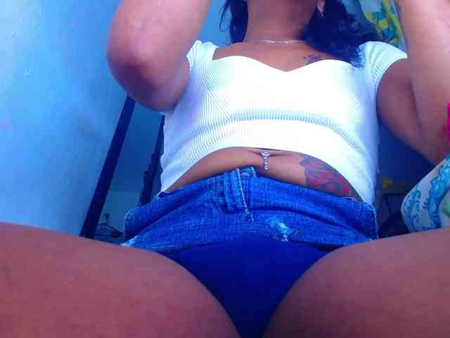 lexxa-brown Live Webcam on BongaCams