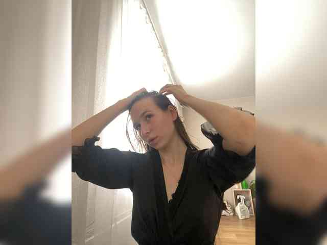 Model: MamiMango