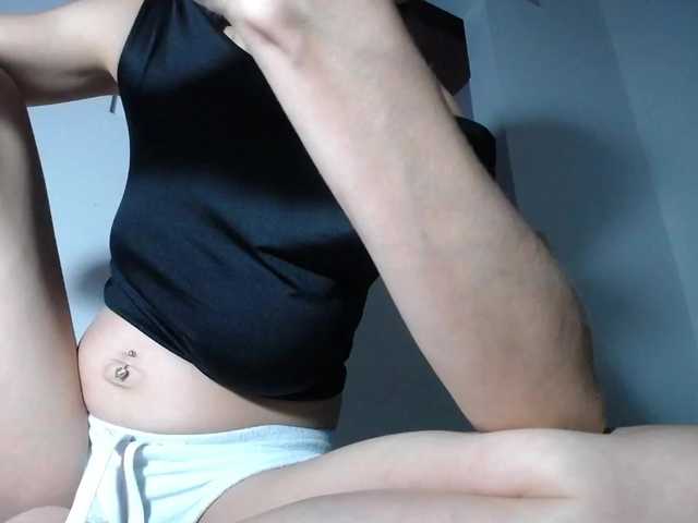 bulmaamilk live webcam show