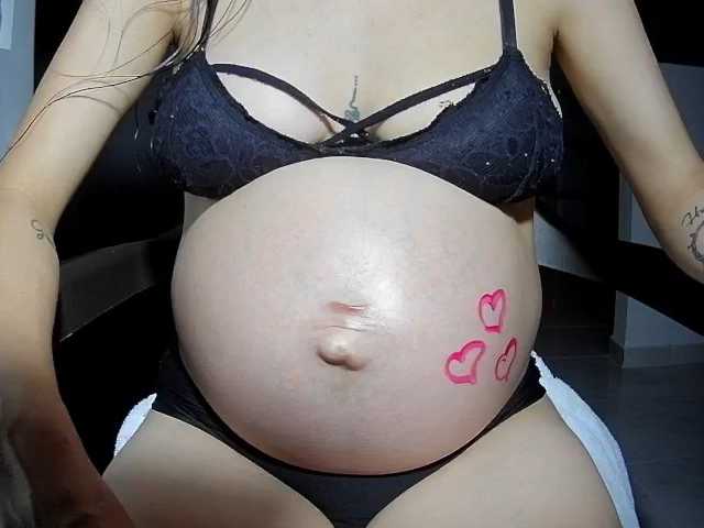 bulmaamilk live cam on BongaCams