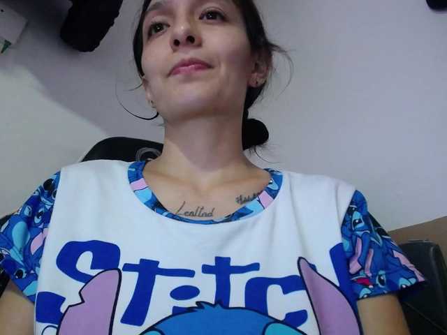 bulmaamilk's BongaCams show and profile