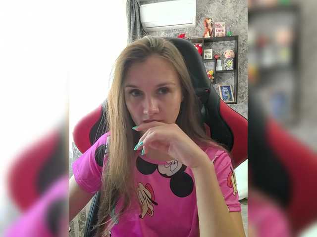 MedSEXtri4ka live webcam show