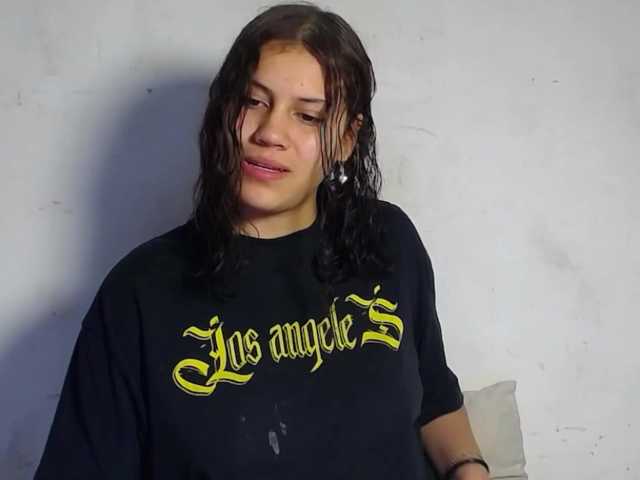 realshy-Stepsis live cam on BongaCams