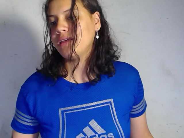 realshy-Stepsis live cam on BongaCams