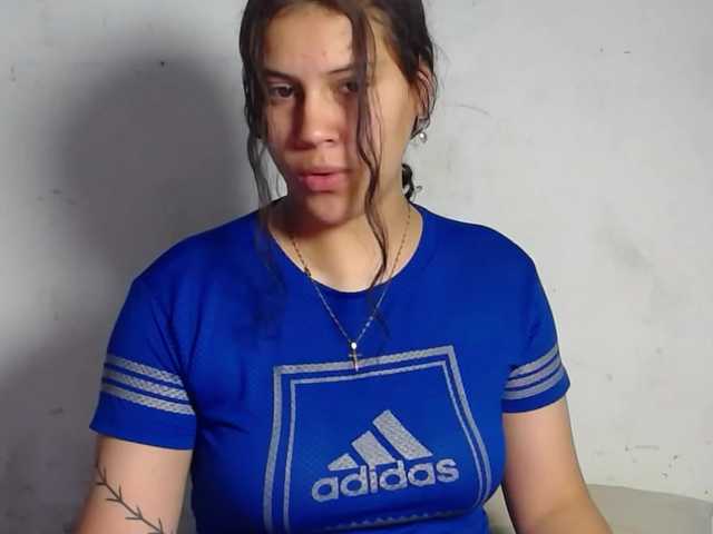 realshy-Stepsis live cam on BongaCams