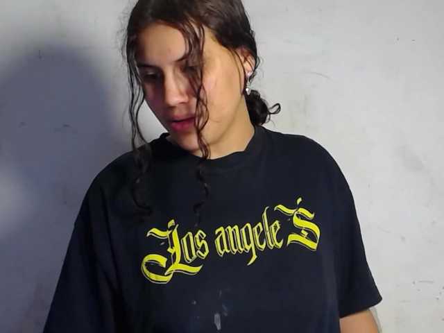 realshy-Stepsis live cam on BongaCams