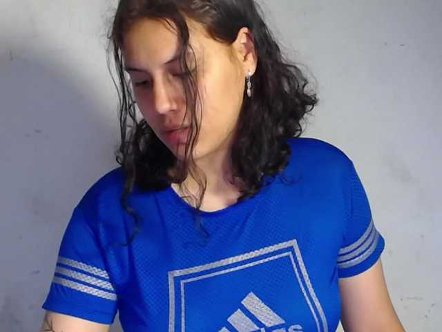 realshy-Stepsis live cam on BongaCams