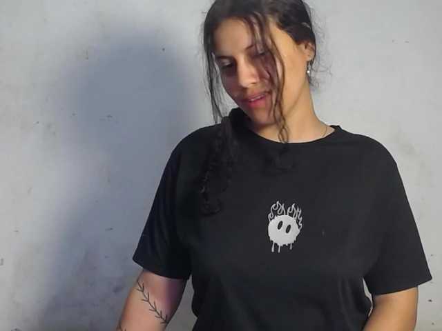realshy-Stepsis live cam on BongaCams