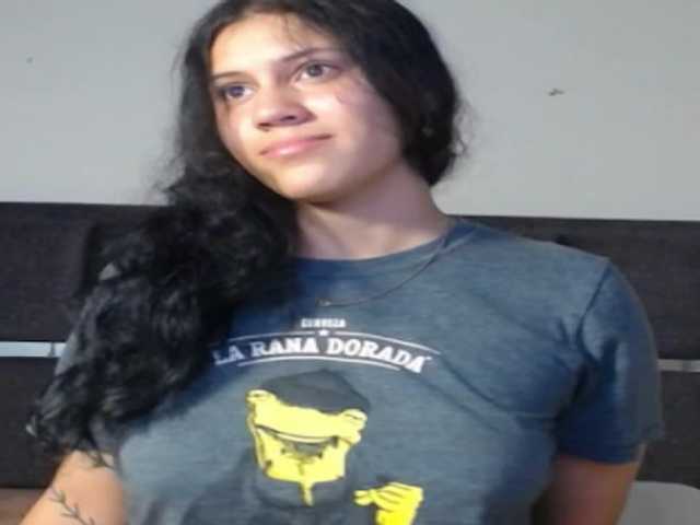 realshy-Stepsis live cam on BongaCams