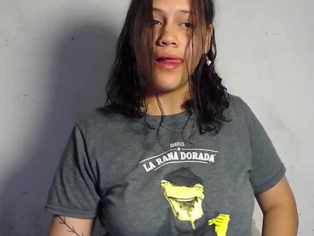 realshy-Stepsis live cam on BongaCams