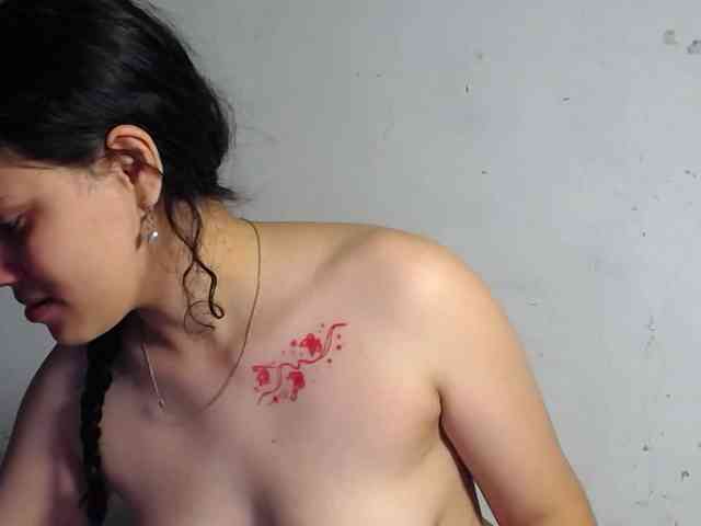 realshy-Stepsis Live Webcam on BongaCams