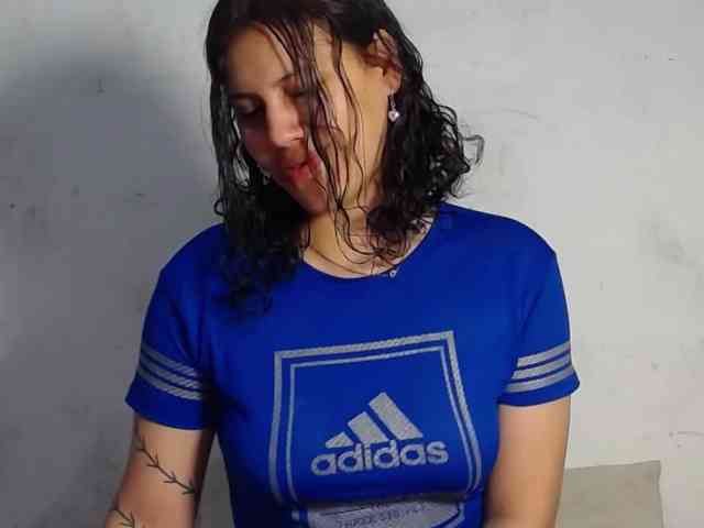 realshy-Stepsis Live Webcam on BongaCams