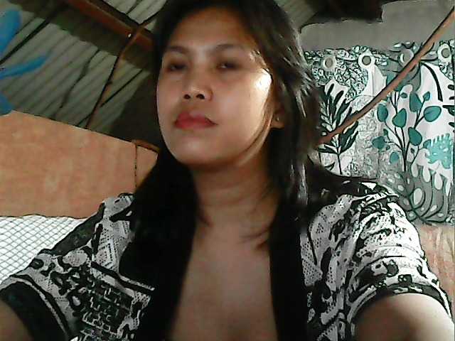 Aliceyu live cam on BongaCams