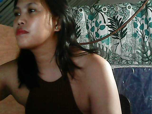 Aliceyu live cam on BongaCams