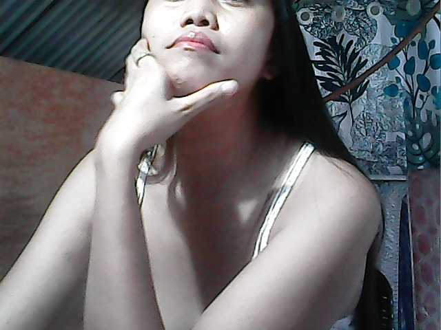 Aliceyu live cam on BongaCams