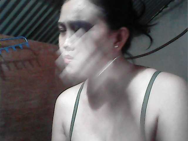 Aliceyu live cam on BongaCams