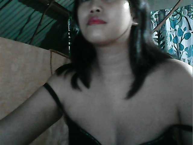 Aliceyu live cam on BongaCams