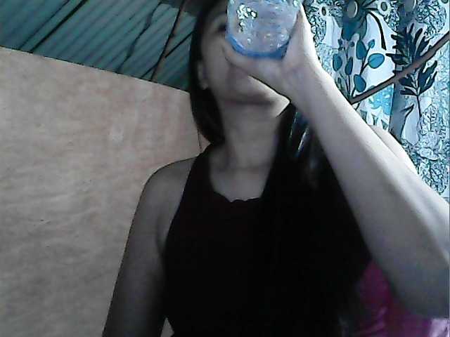 Aliceyu live cam on BongaCams