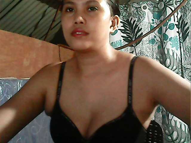 Aliceyu live cam on BongaCams