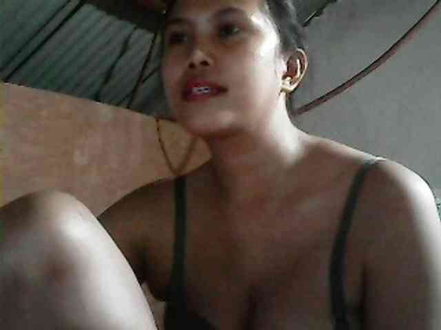 Alicepussylicious webcam